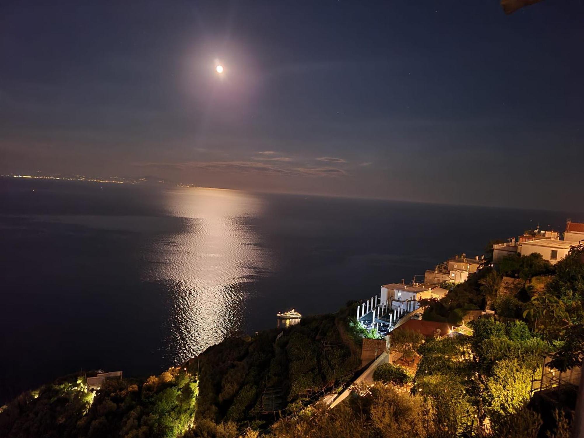 Holiday Luigi E Rachele Ravello Exterior foto